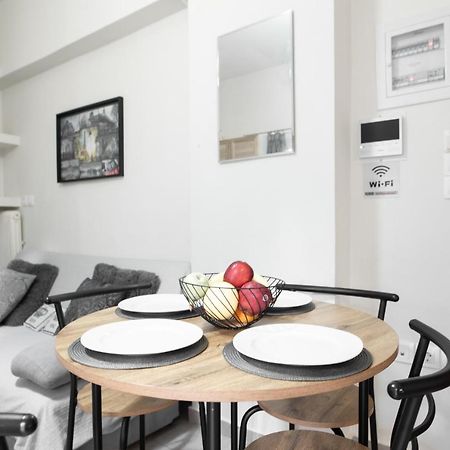 Cozy Cityscape Apartment In Athen Exterior foto