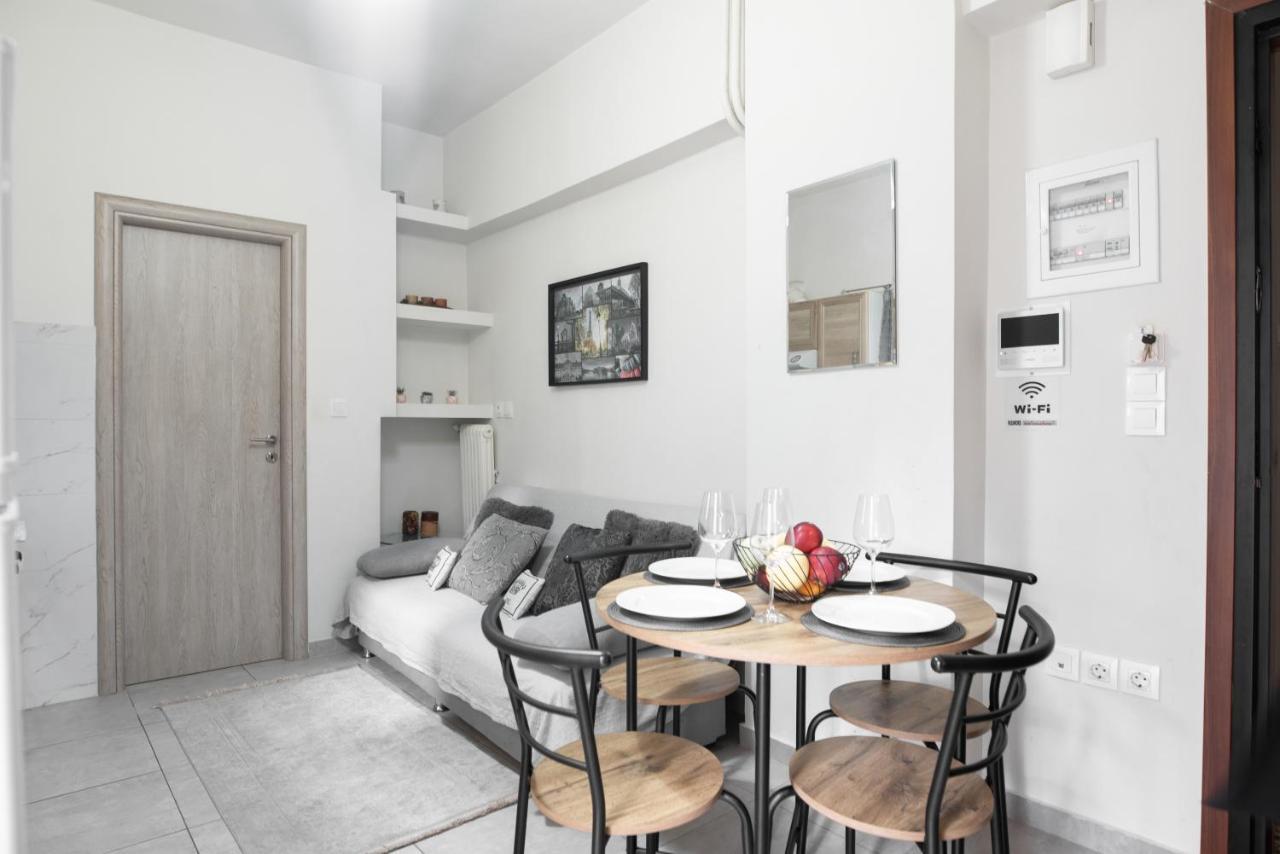 Cozy Cityscape Apartment In Athen Exterior foto